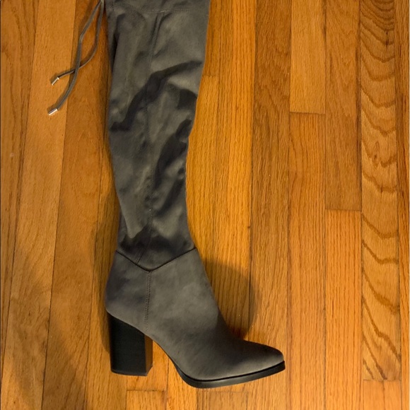 Marc Fisher above the knee boots - Picture 2 of 8